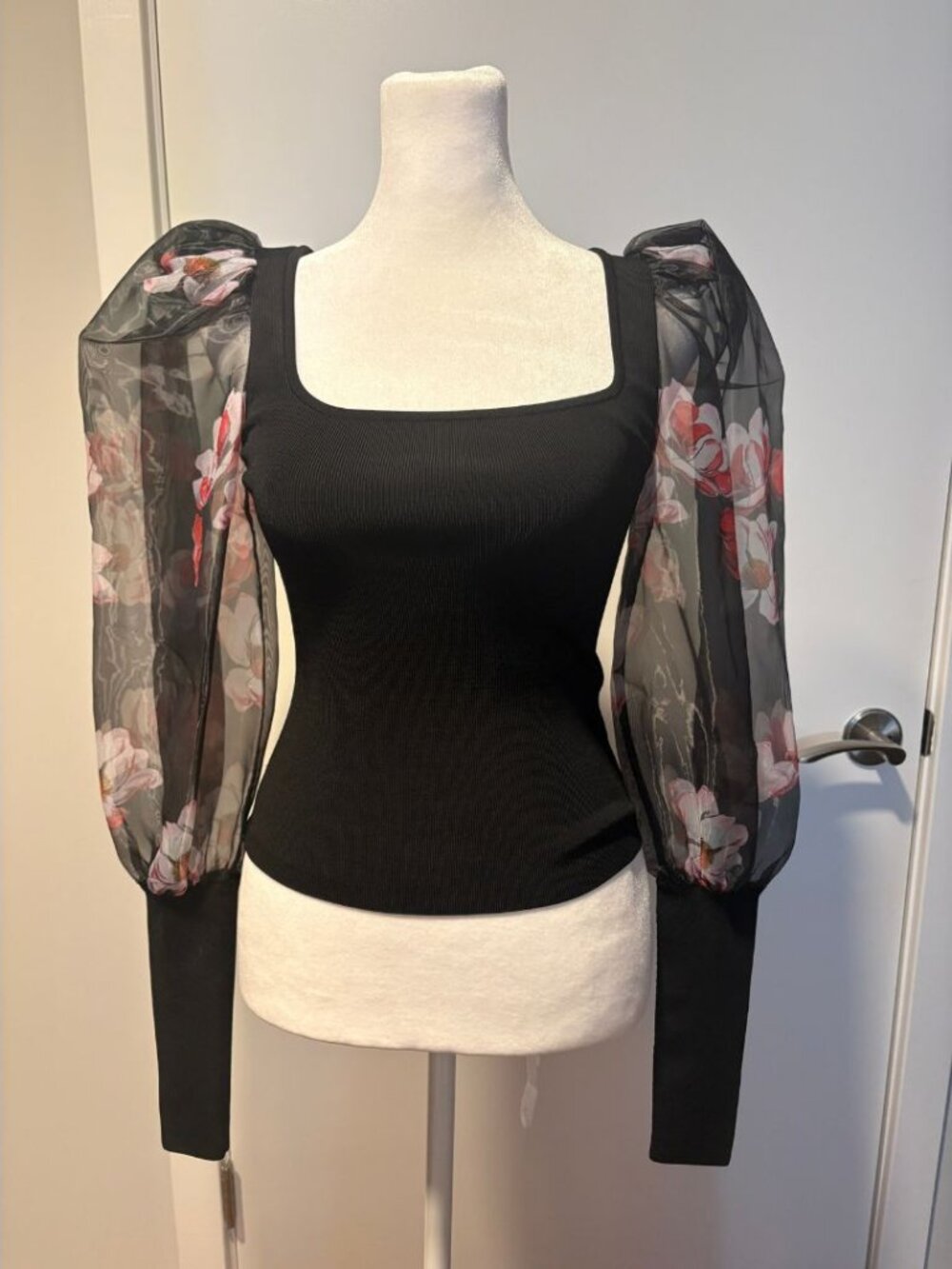 Alice + Olivia Floral Mesh Square Neck Long Sleeve Top Black Size S
